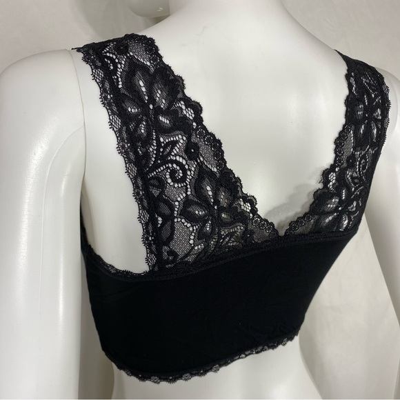 Cakye Women’s Lace Sleep Bra Black - Picture 4 of 7